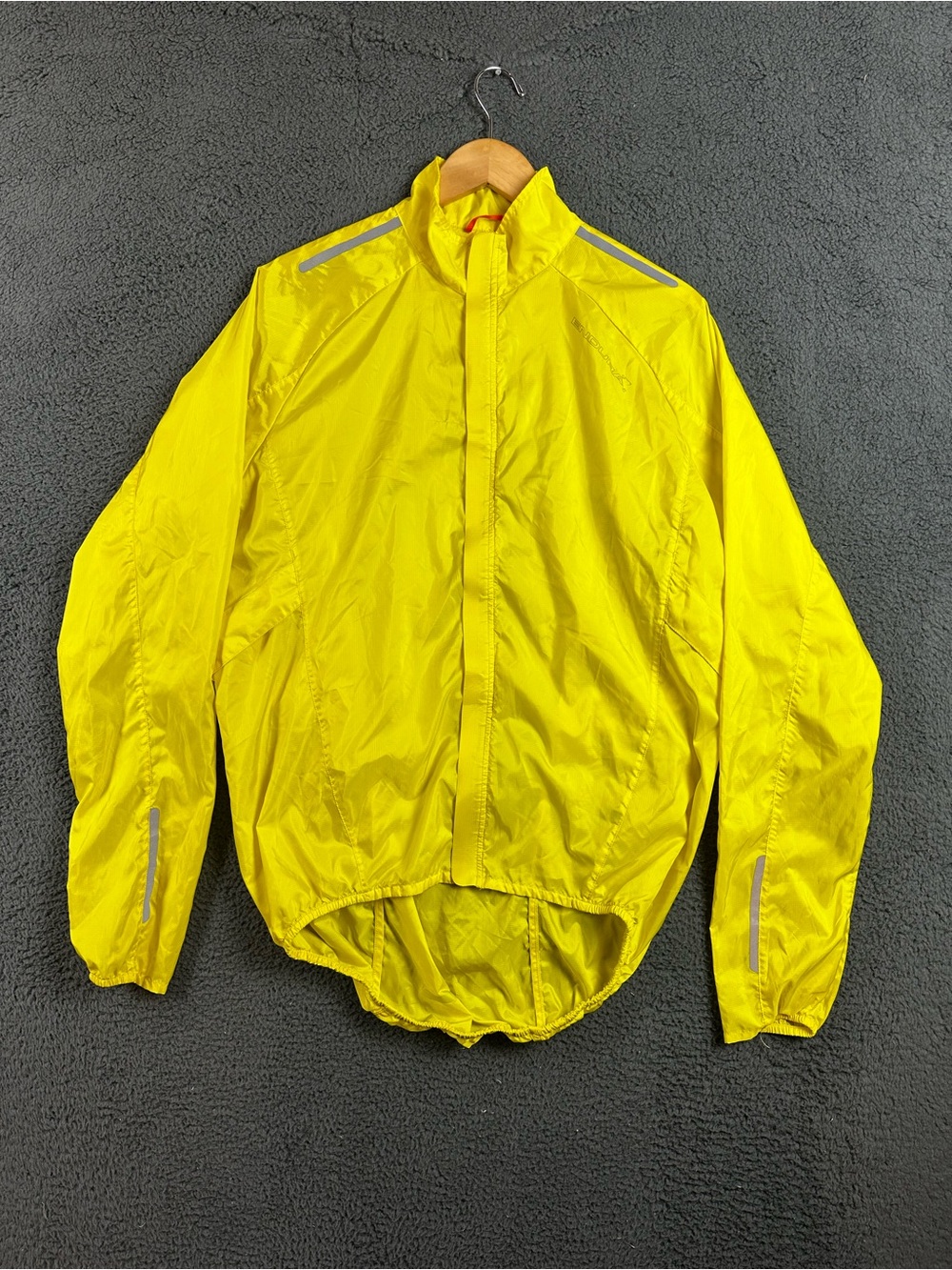 Endura Pakajak Mens XL Cycling Jacket Neon Yellow Windproof Packable Reflective